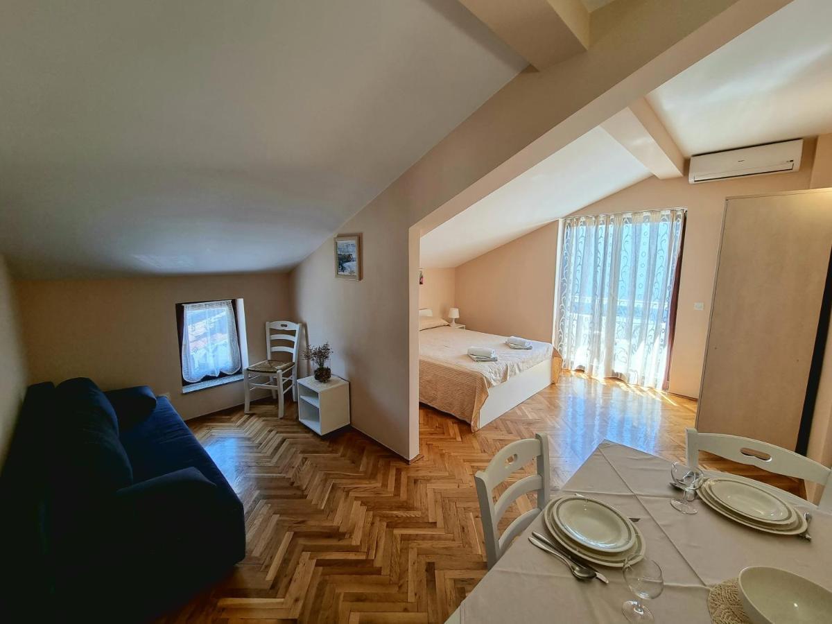 Apartments Ostrea - Ana نوفاليا المظهر الخارجي الصورة