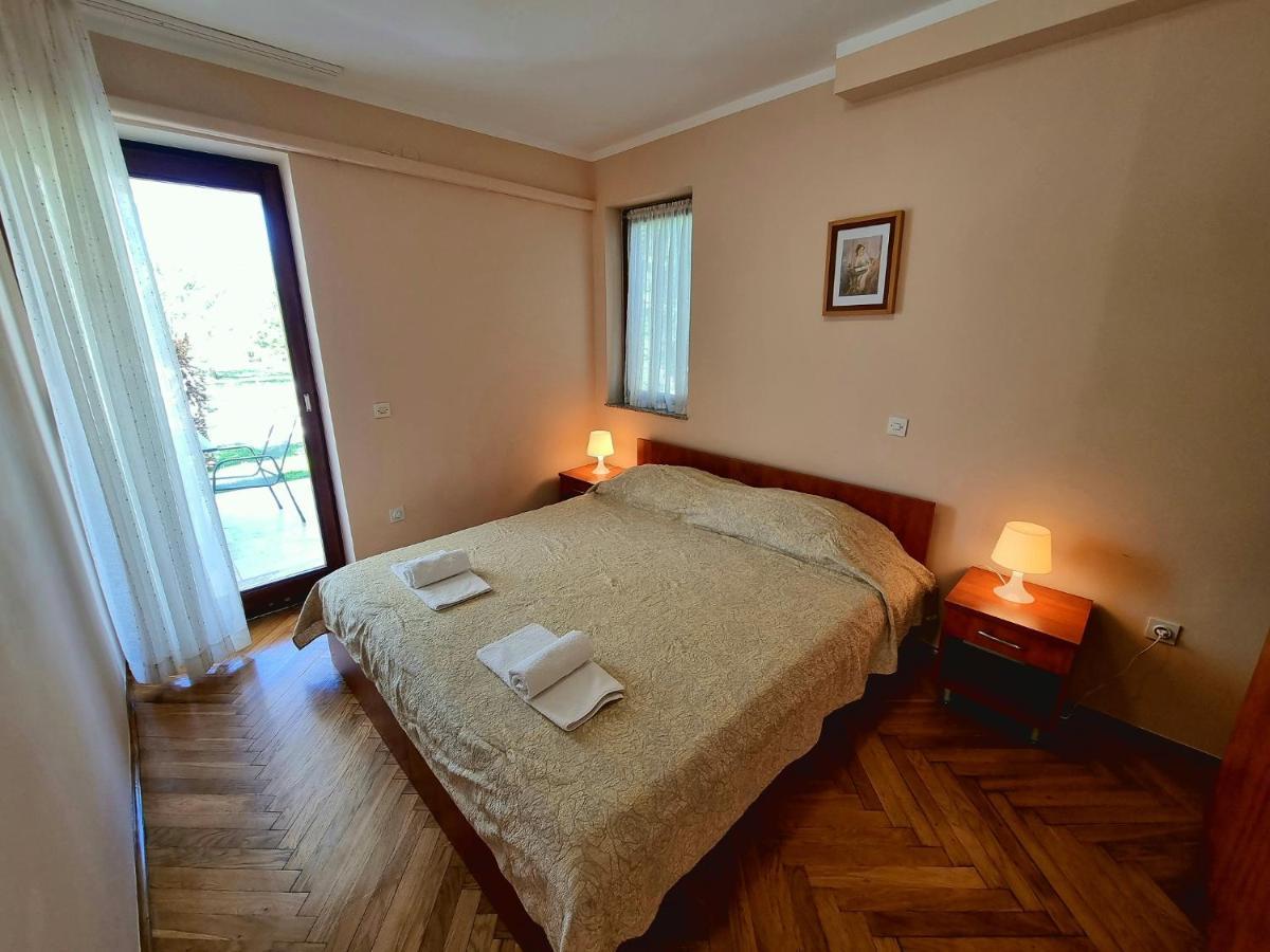 Apartments Ostrea - Ana نوفاليا المظهر الخارجي الصورة