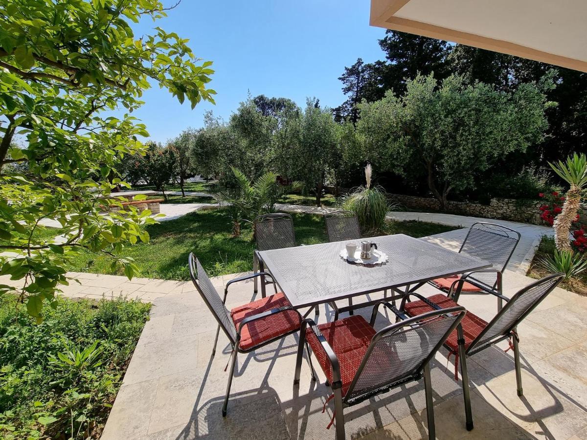 Apartments Ostrea - Ana نوفاليا المظهر الخارجي الصورة