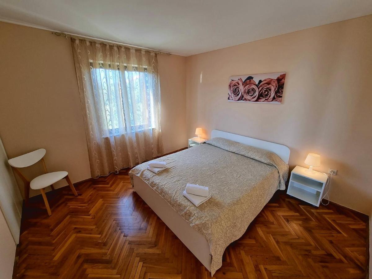 Apartments Ostrea - Ana نوفاليا المظهر الخارجي الصورة