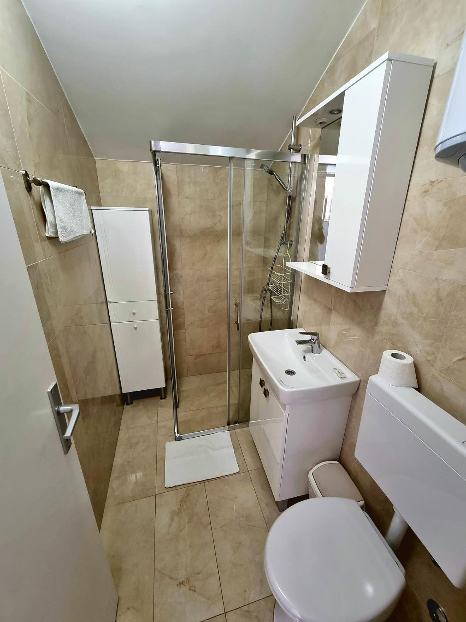 Apartments Ostrea - Ana نوفاليا الغرفة الصورة
